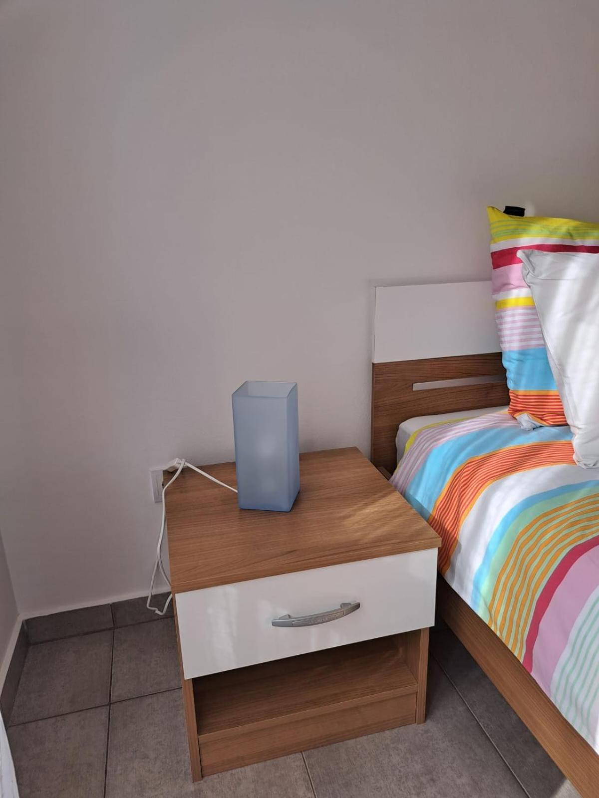 Apartmani Vukadin Vir Eksteriør billede